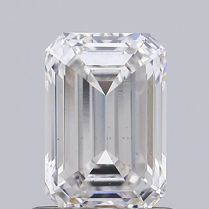 0.90ct Emerald lab grown diamond