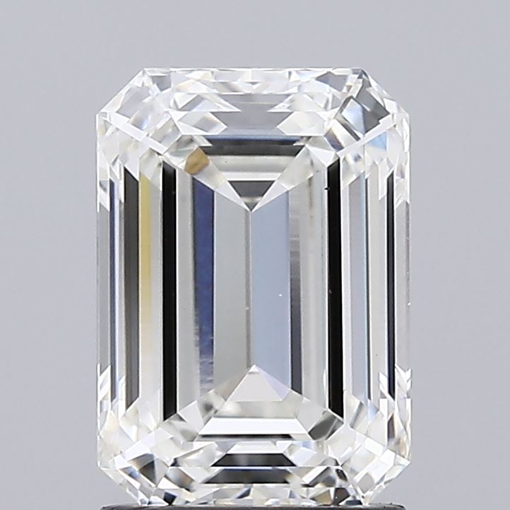 1.92ct Emerald lab grown diamond