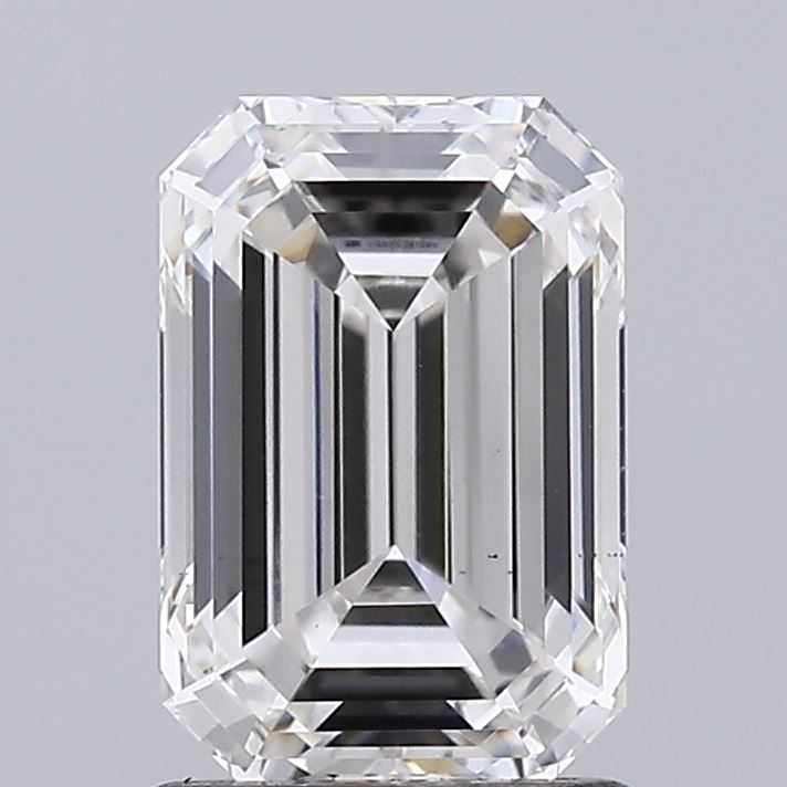1.73ct Emerald lab grown diamond