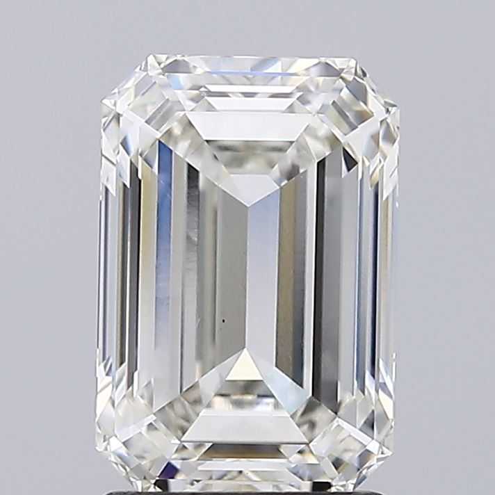 2.09ct Emerald lab grown diamond