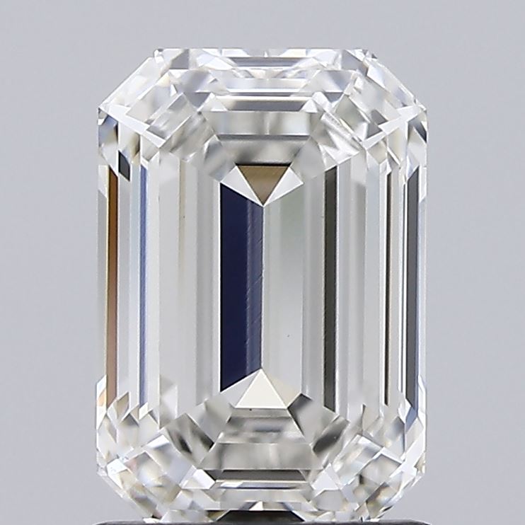1.73ct Emerald lab grown diamond