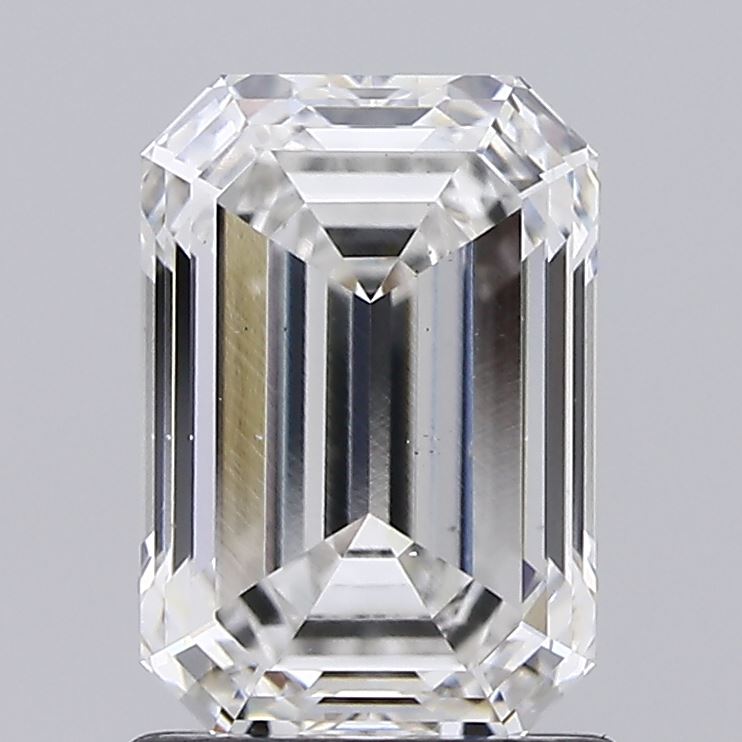 1.65ct Emerald lab grown diamond