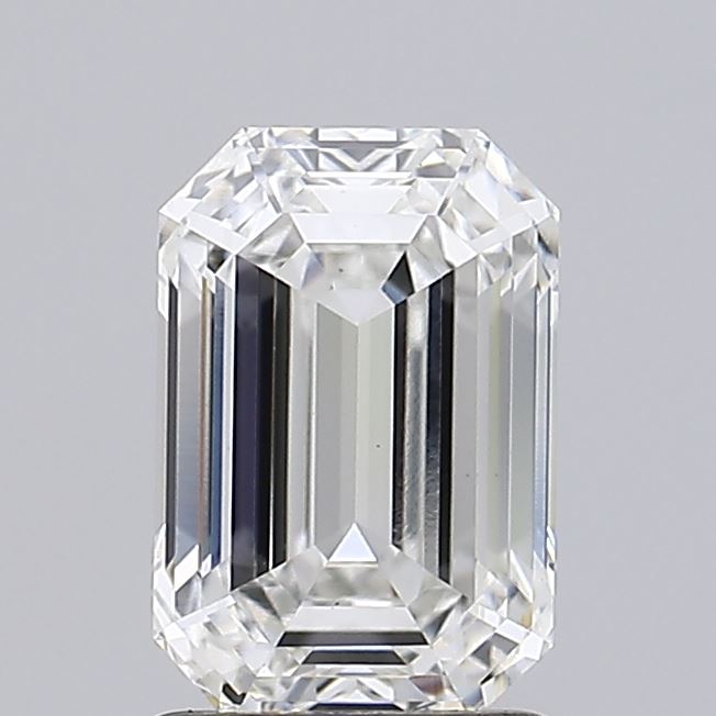 1.76ct Emerald lab grown diamond