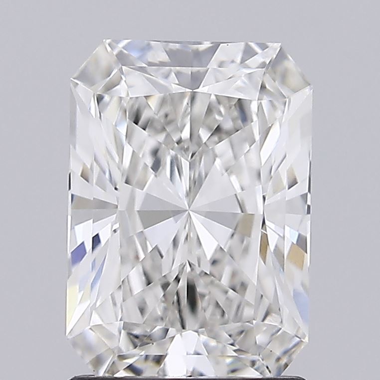 1.67ct Radiant lab grown diamond