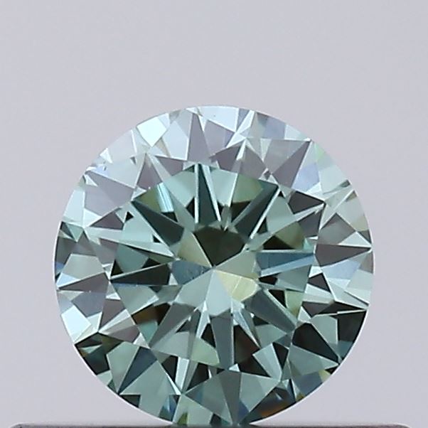 Actual 0.31 carat Vivid Green Round lab-grown diamond